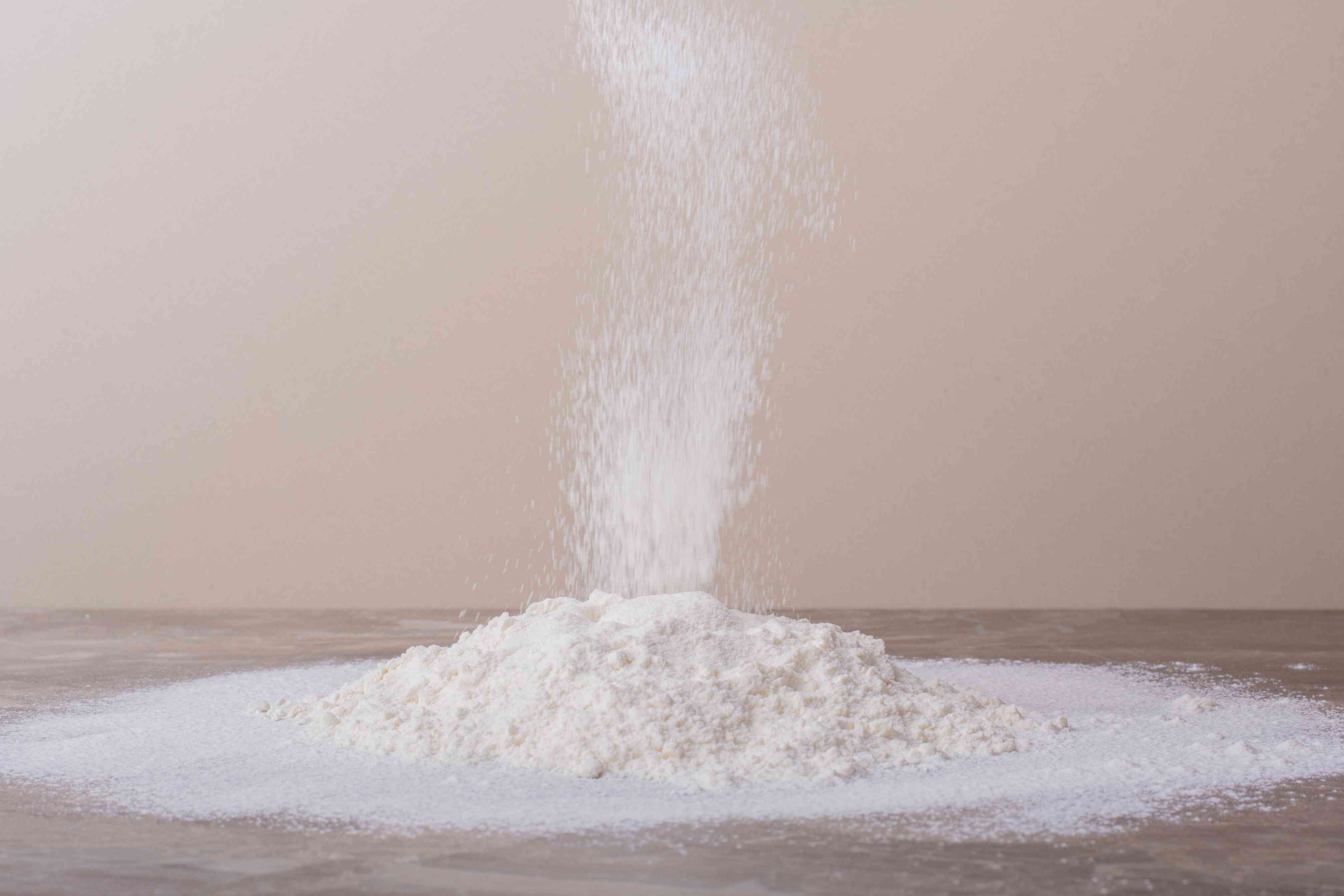 Xanthan Gum: Bahan Serbaguna Menjaga Kelembutan Kue